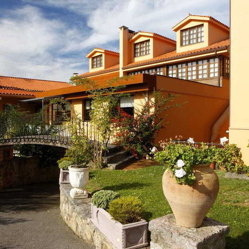 Hotel Marques De La Moral Naveces Exterior photo