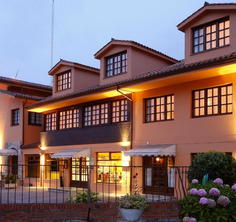 Hotel Marques De La Moral Naveces Exterior photo